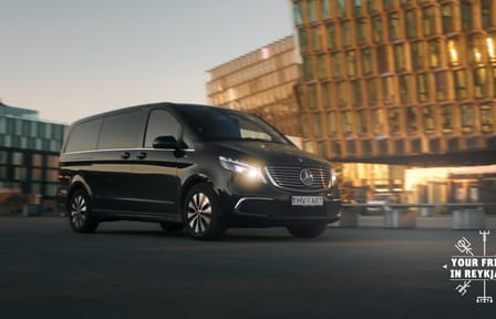 Private Keflavik Airport Transfer by YFIR