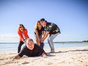 Professional Photo Shoot Experience in Playa del Carmen