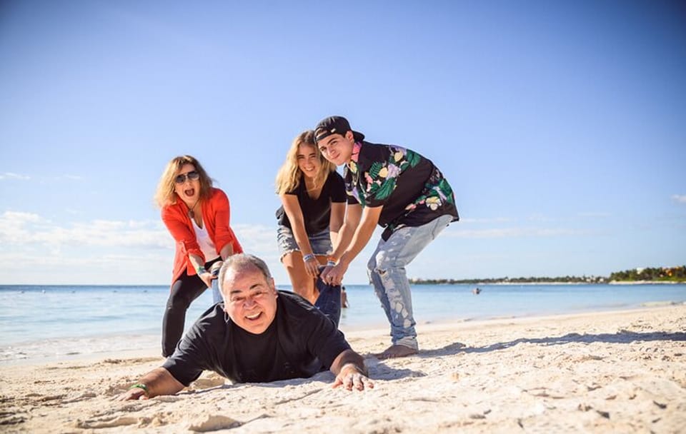 Professional Photo Shoot Experience in Playa del Carmen