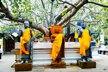 Full day Colombo City Tour – Private Air Condition Car and Driver