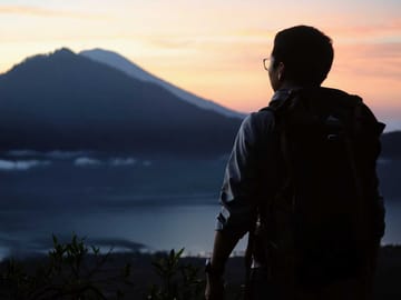 Mount Batur Sunrise Trekking Tour with Hot Springs Option