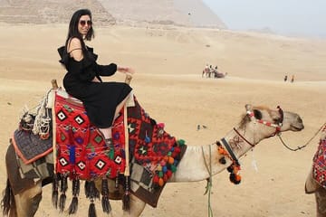 Giza Pyramids & Egyptian Museum Tour