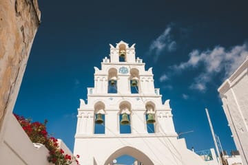 Santorini Traditional Villages and Akrotiri Excavations