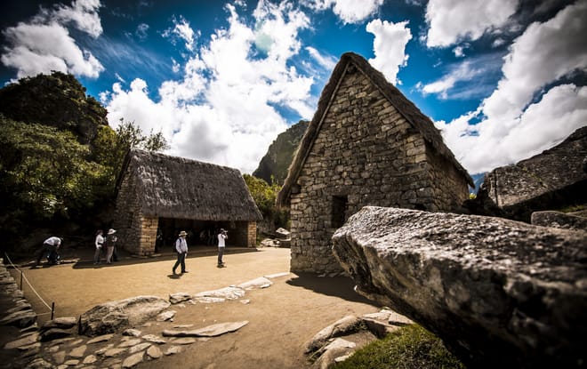Tour to Machu Picchu from Poroy 9