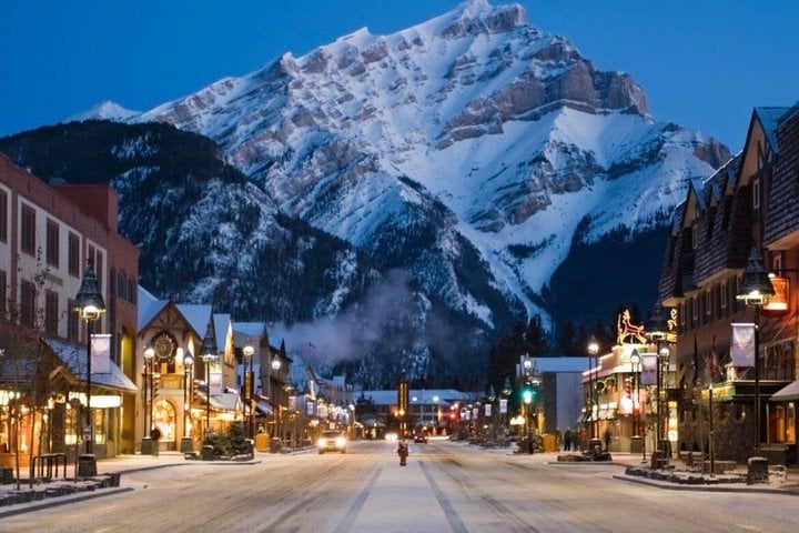 Calgary YYC Airport to Banff/Canmore – Private (Round Trip) 2