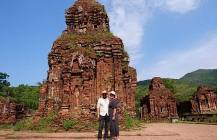 Explore My Son and Hoi An Ancient Town Private Tour from Da Nang
