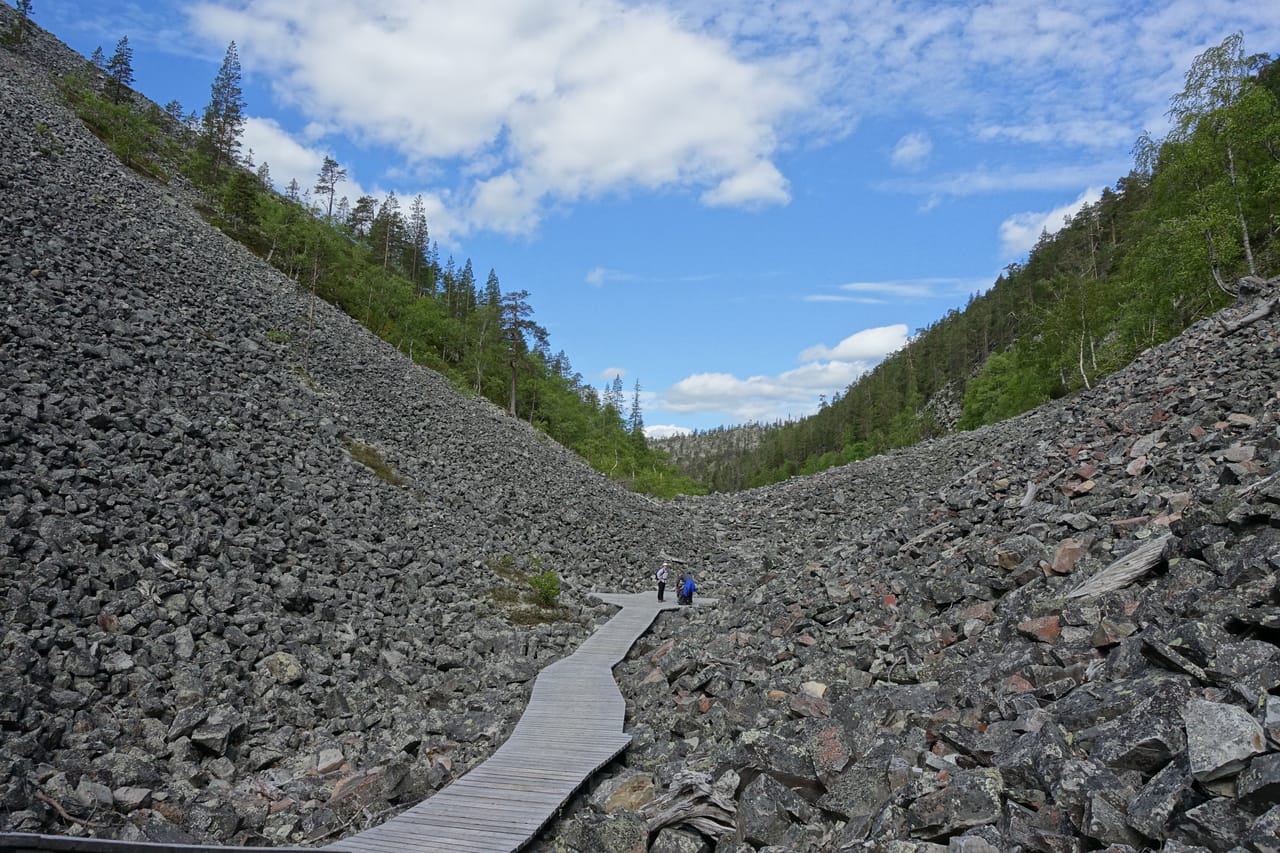From the Deepest Gorge to the Highest Peak  7