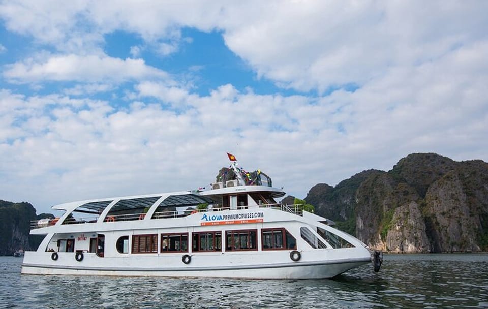 Alova Premium Cruise Halong 1 Day Tour from Hanoi by Expressway