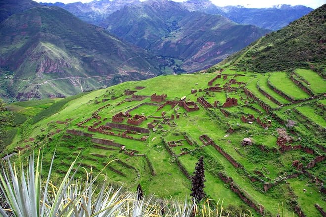 Sacred Valley Full Day Trekking Tour from Cusco