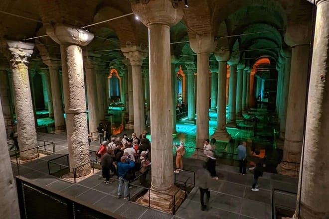 Istanbul: Basilica Cistern Entry Ticket with Tour Guide 8