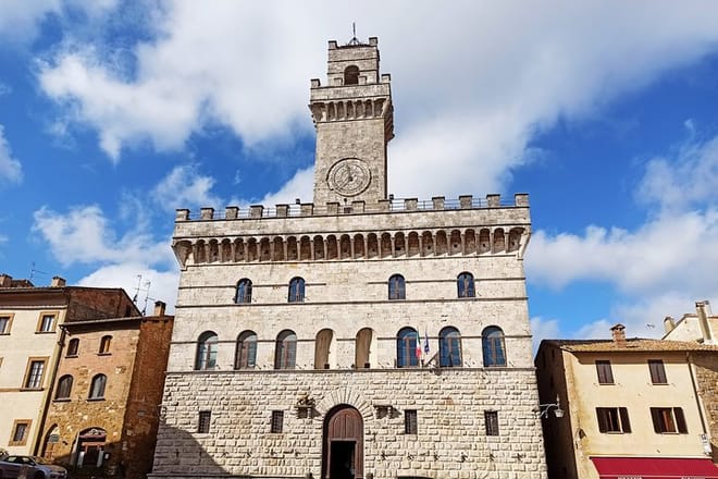 PRIVATE TRANSFER: from Florence to Assisi with stops in Montepulciano & Cortona  - Photo 4