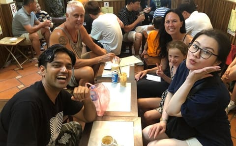Hanoi Street Food Walking Tour with Local Tastings