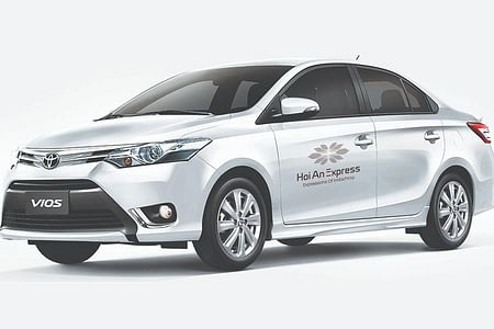 Private One-Way Transfer Between Hoi An and Hue City Centers
