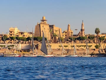 Luxor Sunset Felucca & Night Tour: Temple Visit & Sound & Light