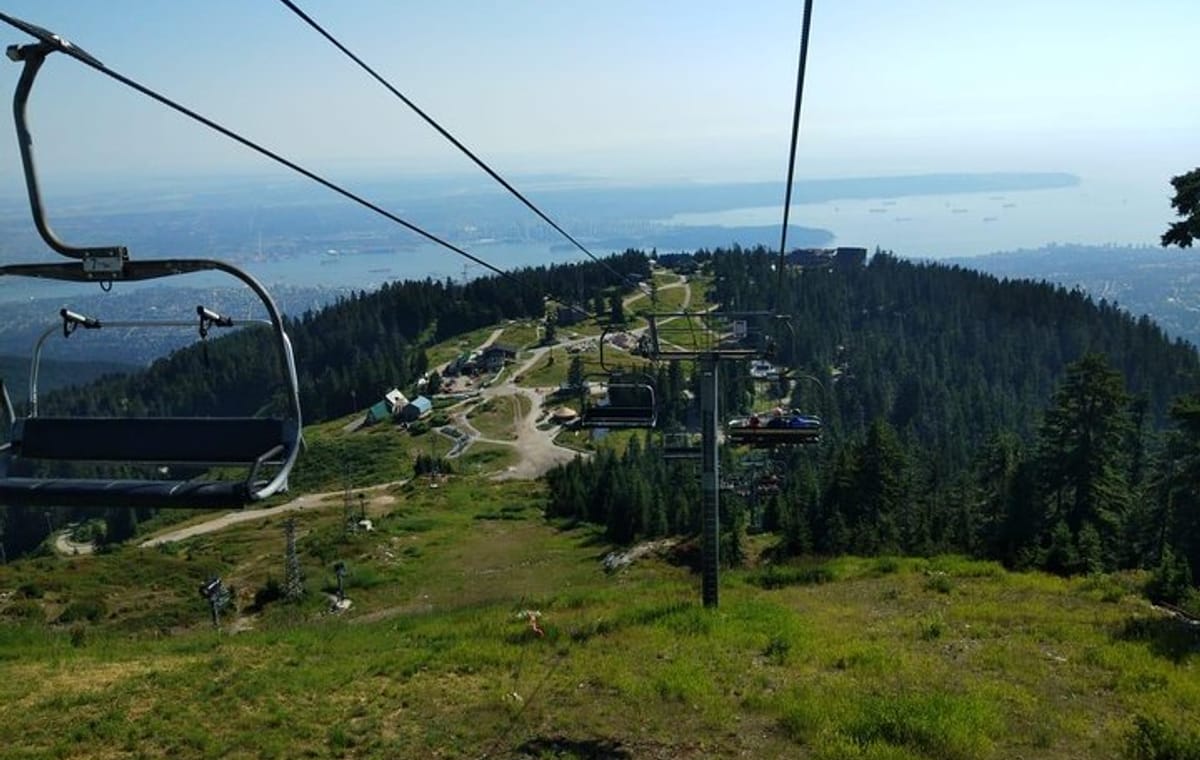 Vancouver Day Trip | Grouse Mountain & Capilano Suspension Bridge Private