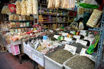Private Guided Walking Tour of Chinatown and Talad Noi in Bangkok