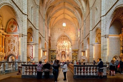 Évora Walking Tour: Small Group Tour with Chapel of Bones Tickets