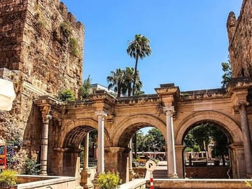 All-Inclusive Antalya City Tour with Boat Trip and Waterfalls