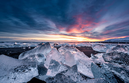 Private Tour of Glacier Lagoon and Diamond Beach in Iceland