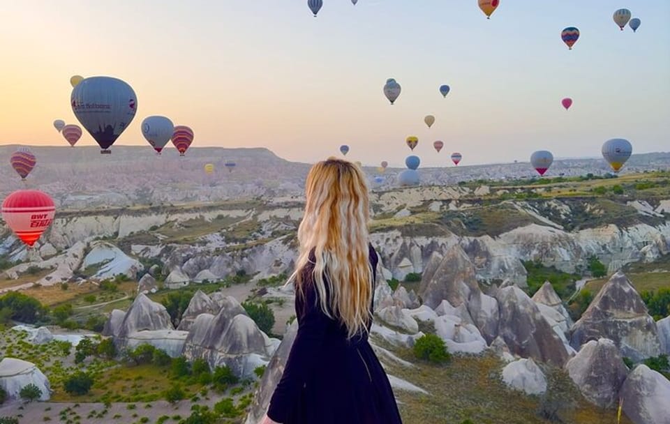 Balloon Watching Tour in Cappadocia with Hotel Pick-Up & Drop-Off