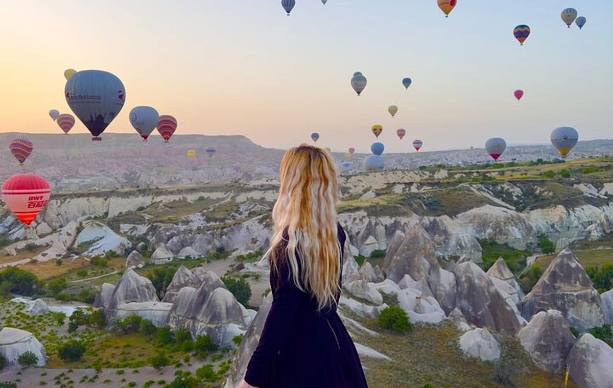 Balloon Watching Tour in Cappadocia with Hotel Pick-Up & Drop-Off
