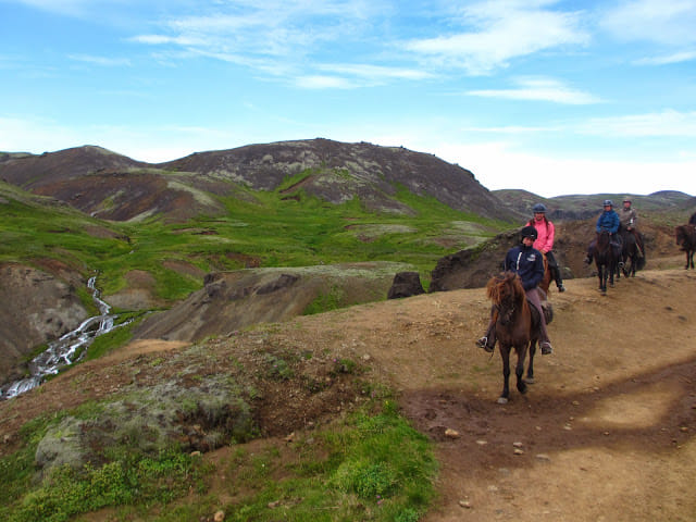 05A - The Hot Springs Tour photo 2