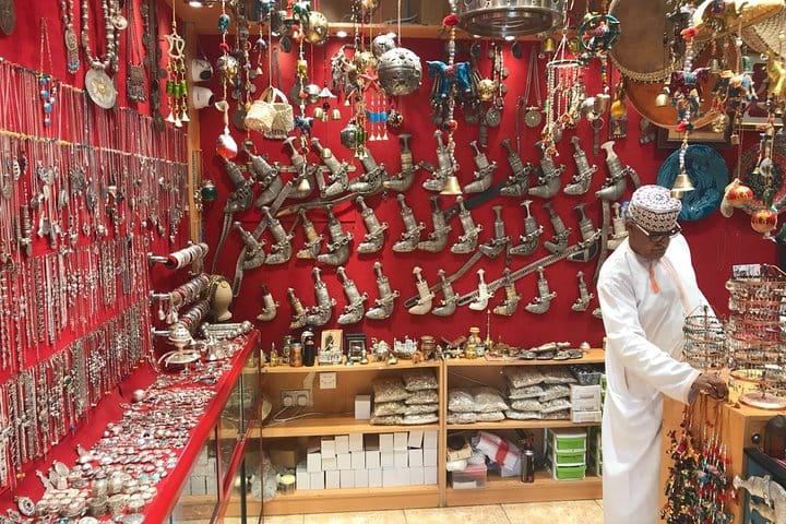Private Day Trip to Nizwa & Jabal Shams (The Grand Canyon of Oman) 5