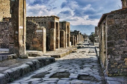 POMPEII half day tour from Naples – Group Tour