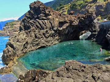 Turtle Beach Boat Tour & Mud Bath & Thermal Pool in Marmaris