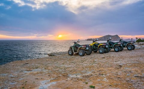 Quad Bike Adventure in the Hurghada Desert and Red Sea