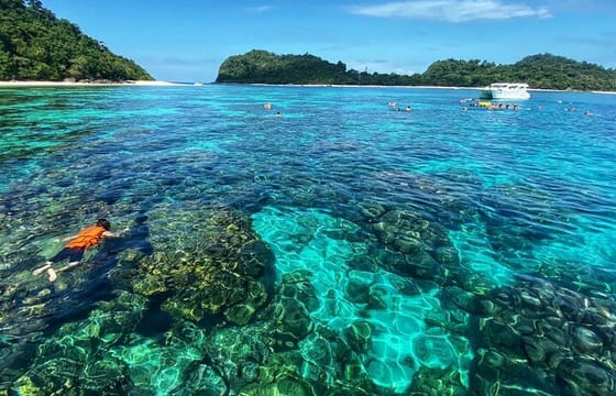 A full Day Haa & Rok islands from Koh Lanta( By Speed Boat)