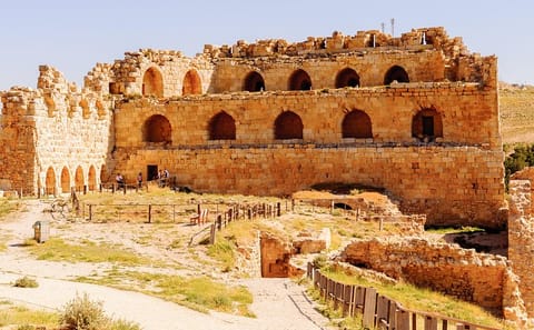 8-Night Adventure Tour of Jordan: Jerash, Petra, and Aqaba