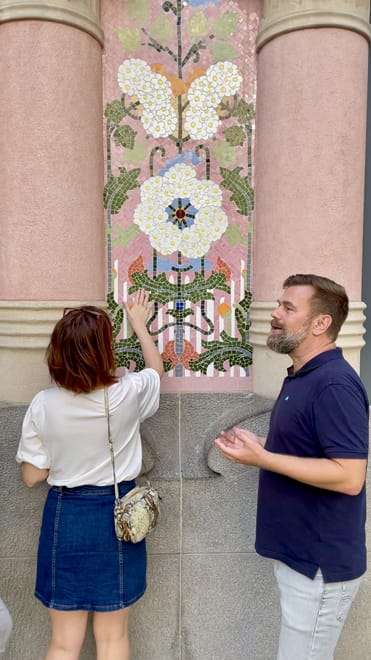 Gaudí & Barcelona Legends photo 3