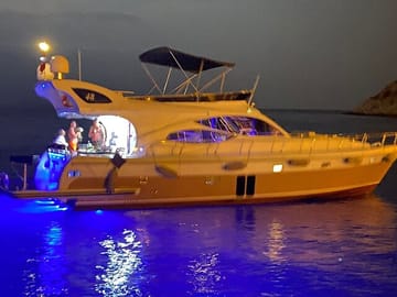 Private Luxury Yacht Tour Along Alanya's Stunning Coastline