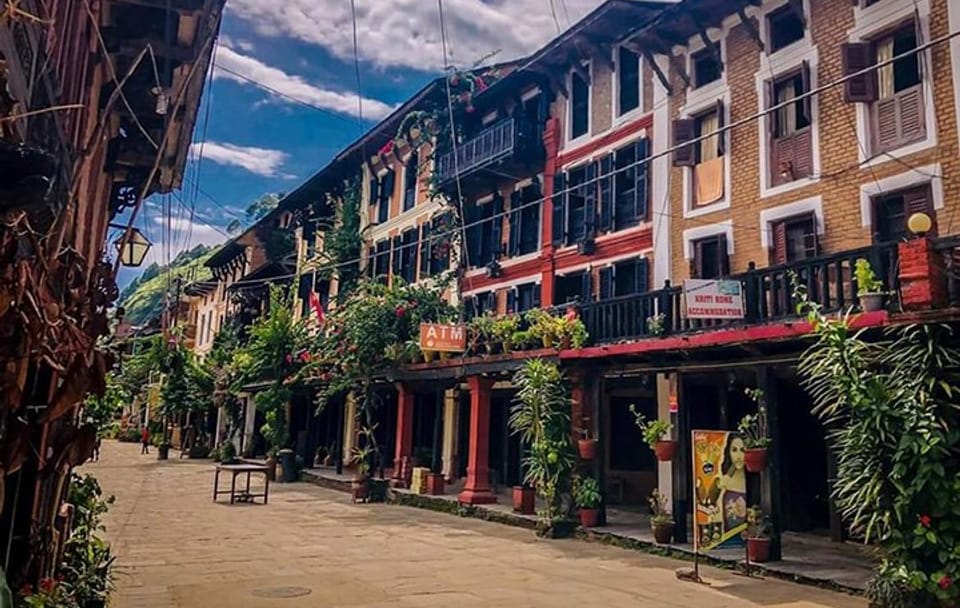 Private 2-Day Bandipur Village Trek from Kathmandu