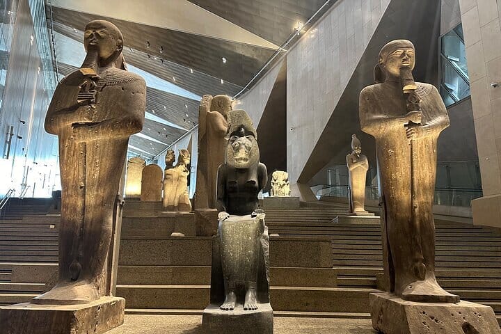 Cairo & Giza VIP Tour: Pyramids, Sphinx, Camel Ride & Felucca