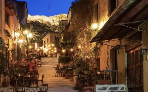 Private Full-Day Tour of Athens' Top Attractions for Small Groups