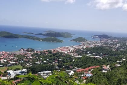 4-Hour Exploring St. Thomas Private and Guided Jeep Tour