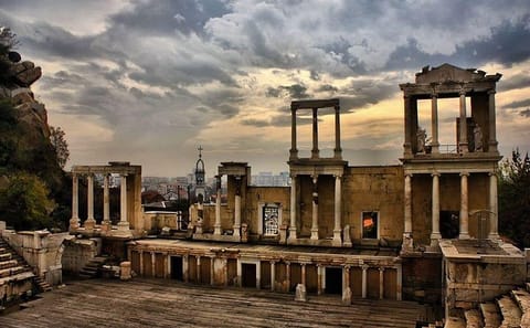 Cultural Tour of Sofia, Plovdiv, and Rose Valley in 2 Days