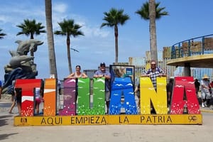 Intro to Mexico Walking Tour: Tijuana Day Trip from San Diego
