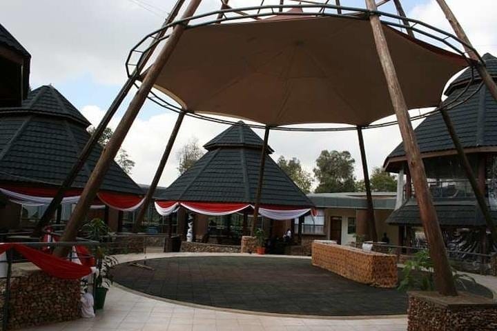 outside view of bomas