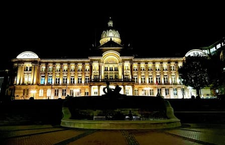 Birmingham City Tour: Explore Culture and History in 5 Hours