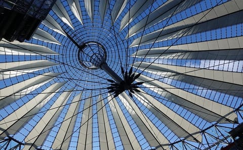 Berlin Historical Landmarks and Royal Heritage Tour