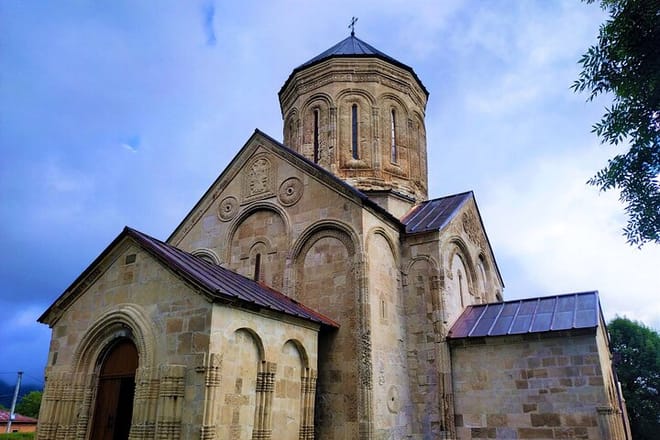 Racha Tour: Wine, Nature & Georgian Charm 2