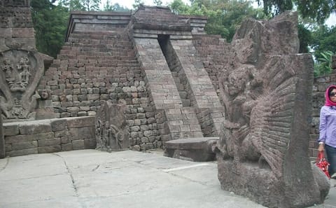 Sukuh and Cetho Temple Cultural Tour from Yogyakarta