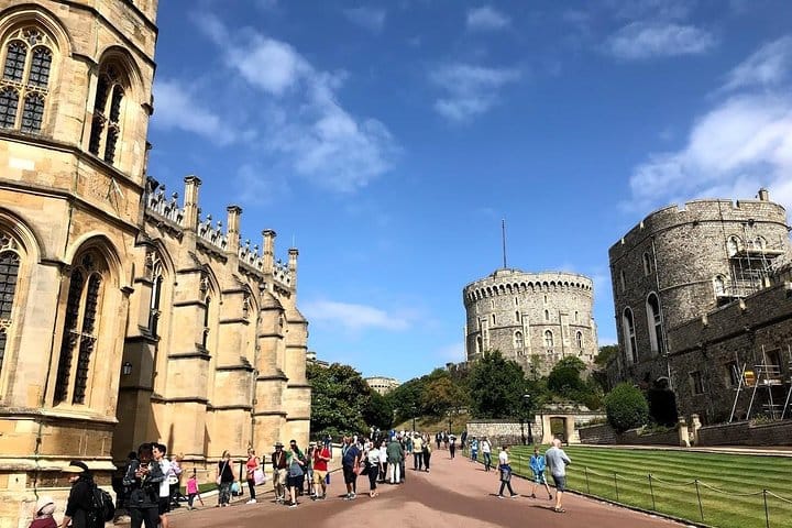 Young Victoria's London: Windsor Castle & Kensington Palace 9