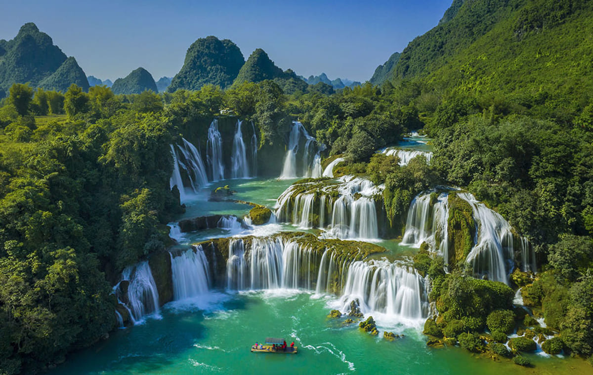 Adventure to Ban Gioc Waterfall – Ba Be Lake 3 days 2 nights