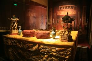 City Overview With Imperial Meal and Chartered Boat Inside Summer Palace
