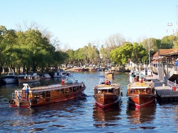 Tigre Delta Full-Day Boat Tour and Train Ride from Buenos Aires