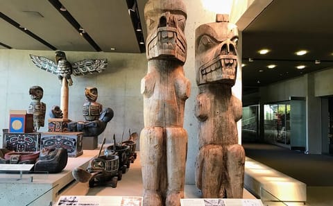 Cultural Walking Tour of Indigenous Traditions in Vancouver